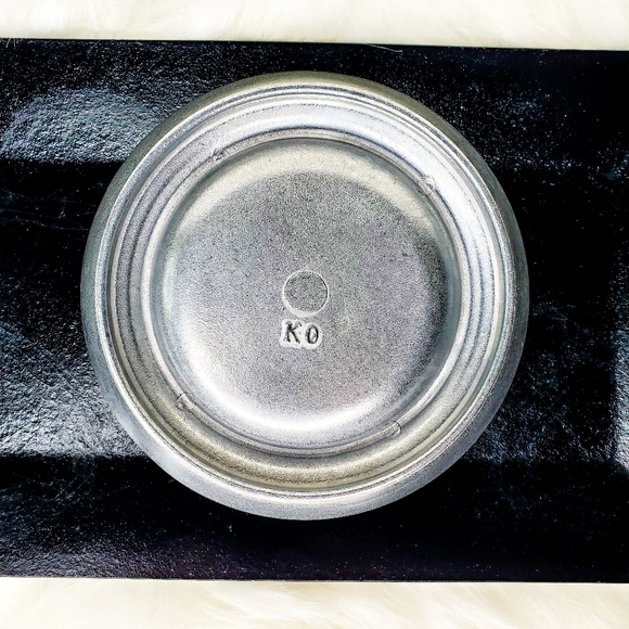 Marlboro Unlimited | Vintage Cast Iron Silver Pewter Round Train Ashtray - Picture 5 of 8